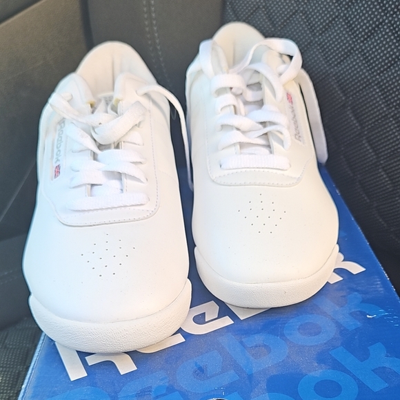 Princess Wide D - Picture 4 of 5